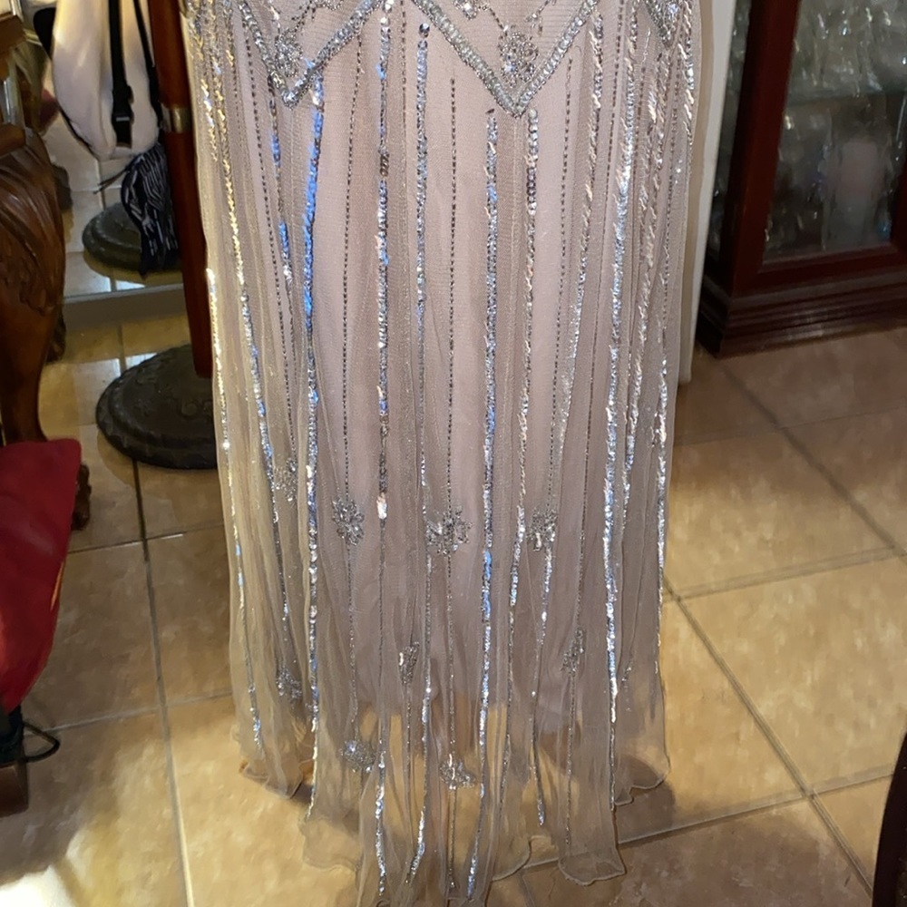 Pisarro Nights Beaded Mesh Column silver and gold beading Gown Womens Size 14 - Picture 9 of 11